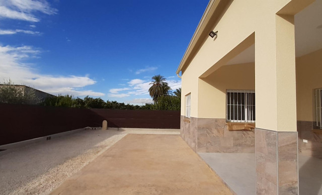 Alquiler a largo plazo - Chalet - Elche pedanias - Algoda