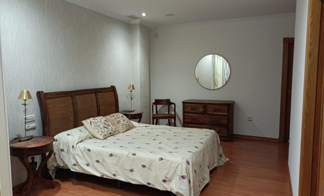 Alquiler a largo plazo - Piso - Elche - Centro