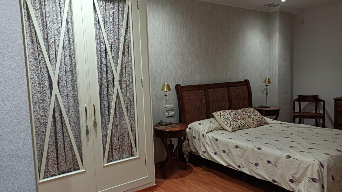 Alquiler a largo plazo - Piso - Elche - Centro