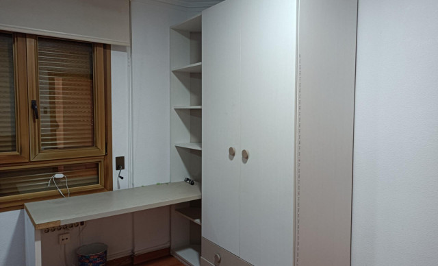 Alquiler a largo plazo - Piso - Elche - Centro