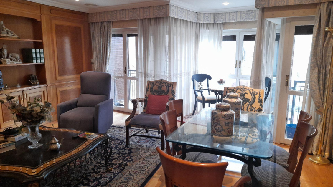 Alquiler a largo plazo - Piso - Elche - Centro