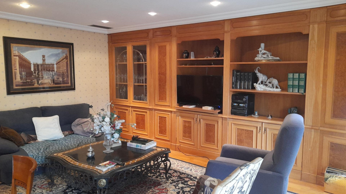 Alquiler a largo plazo - Piso - Elche - Centro