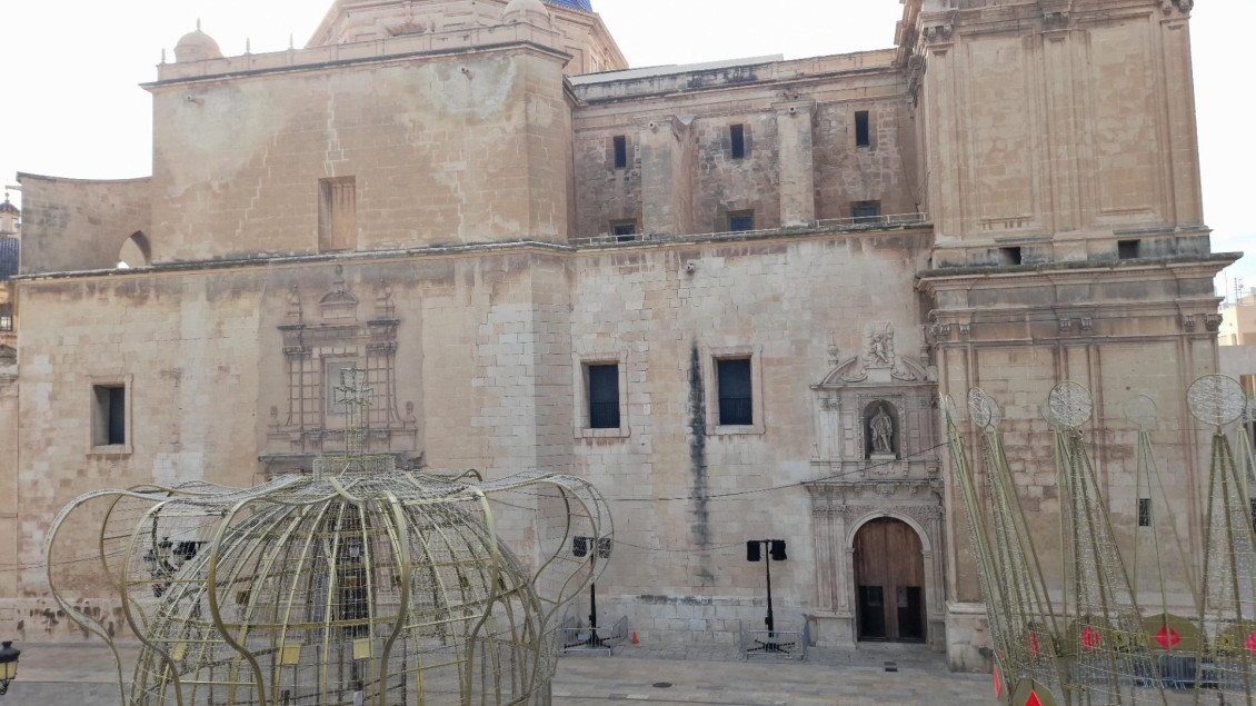 Alquiler a largo plazo - Piso - Elche - Centro