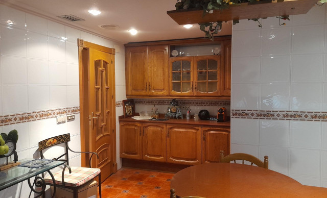 Alquiler a largo plazo - Piso - Elche - Centro