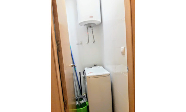 Alquiler a largo plazo - Piso - Elche - Raval - Puertas Coloradas