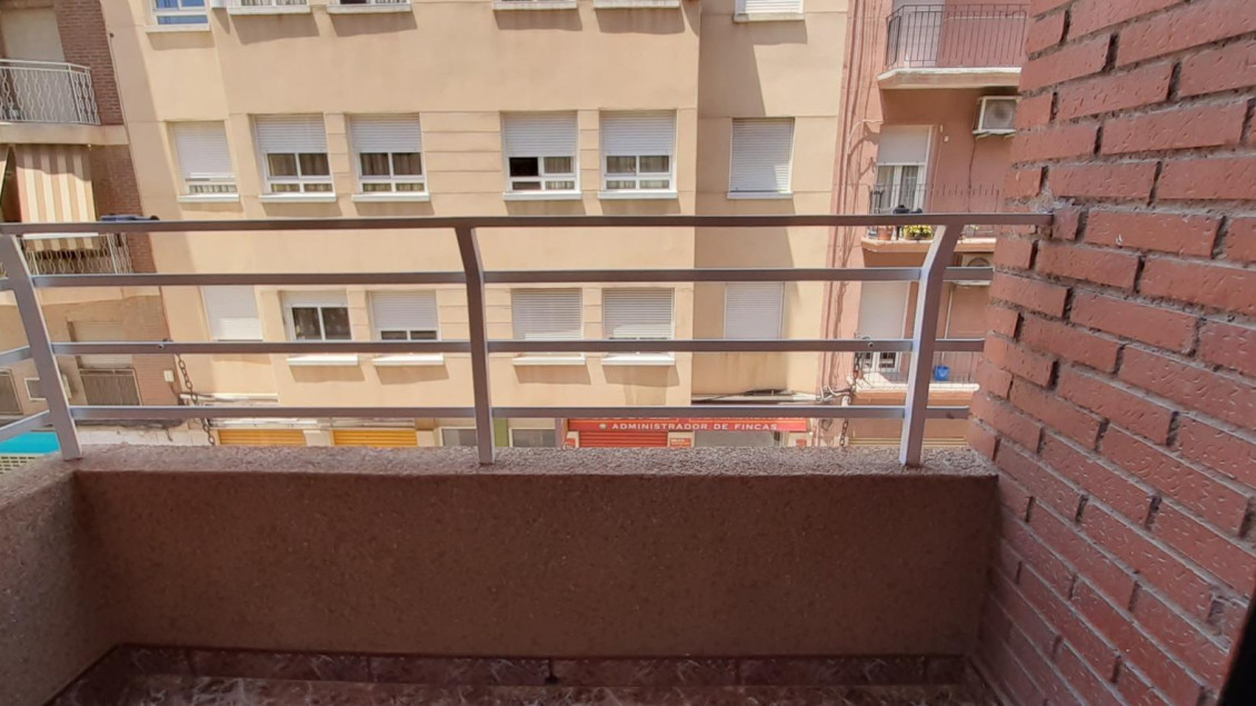 Alquiler a largo plazo - Piso - Elche - Plaza Crevillente-Juzgados