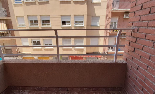 Alquiler a largo plazo - Piso - Elche - Plaza Crevillente-Juzgados