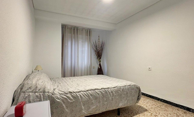 Alquiler a largo plazo - Piso - Elche - Plaza Crevillente-Juzgados