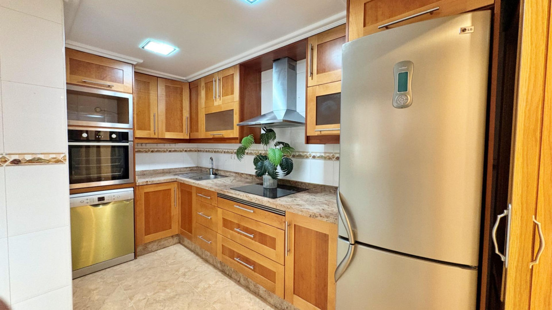 Revente - Piso - Elche - Corte Ingles