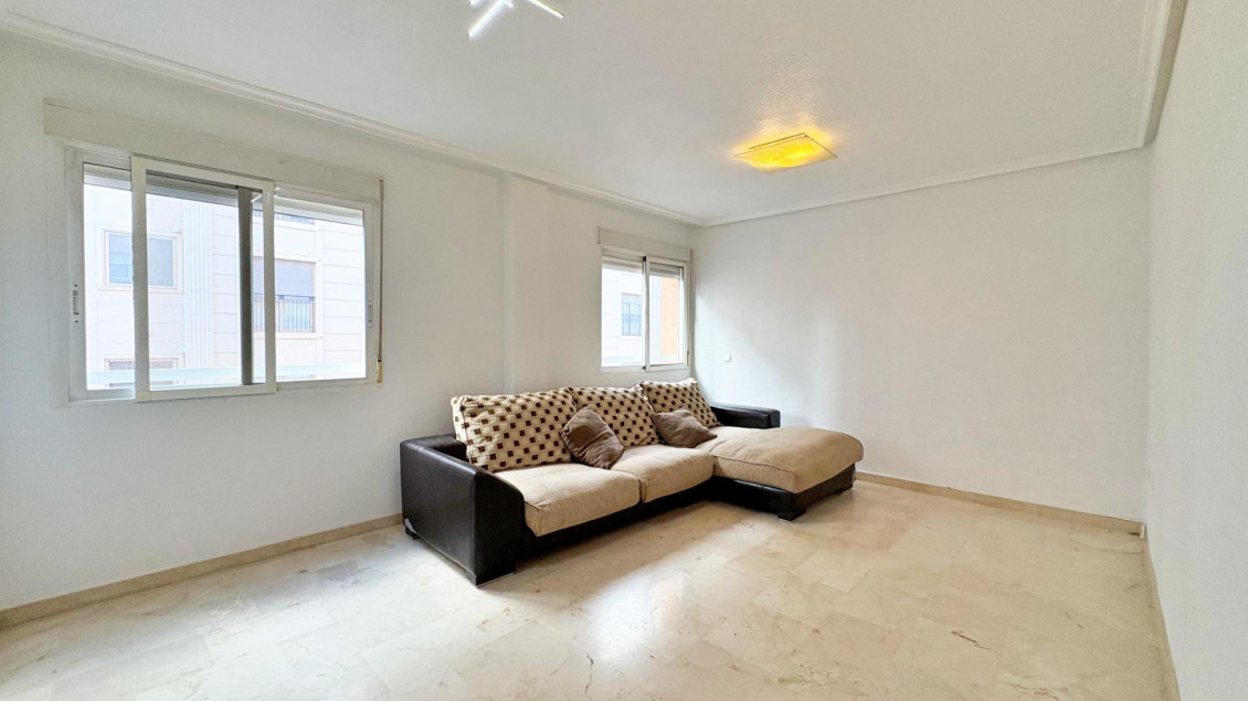 Revente - Piso - Elche - Corte Ingles