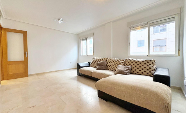 Revente - Piso - Elche - Corte Ingles