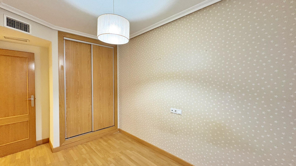 Revente - Piso - Elche - Corte Ingles