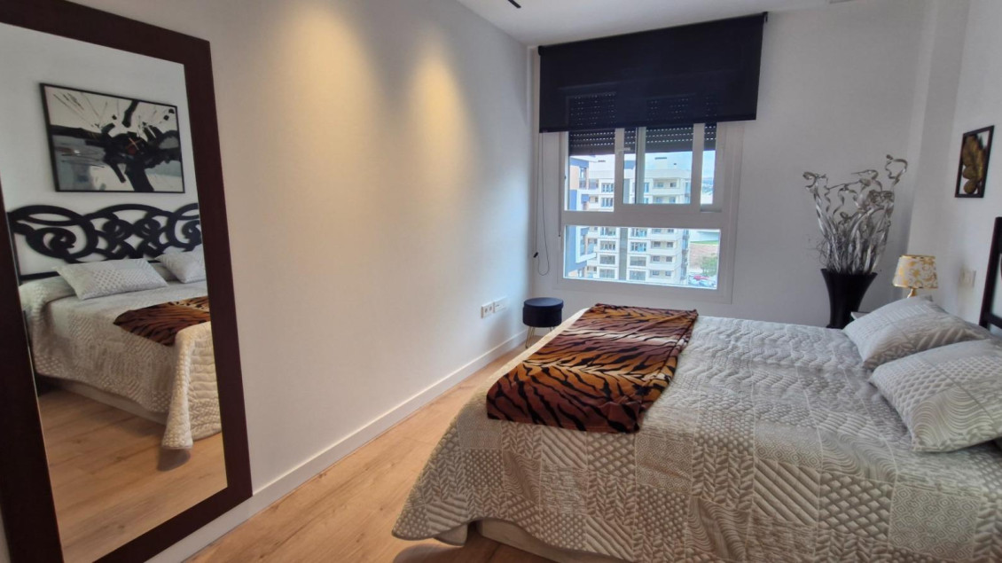 Location longue durée - Piso - Elche - Corte Ingles