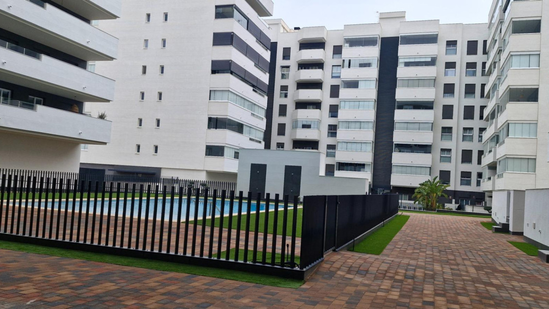 Location longue durée - Piso - Elche - Corte Ingles