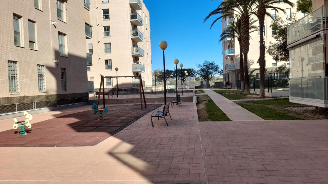 Revente - Piso - Elche - Zona Deportiva-Nuevo Altabix