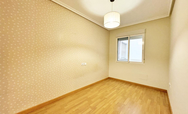 Venta - Piso - Elche - Corte Ingles