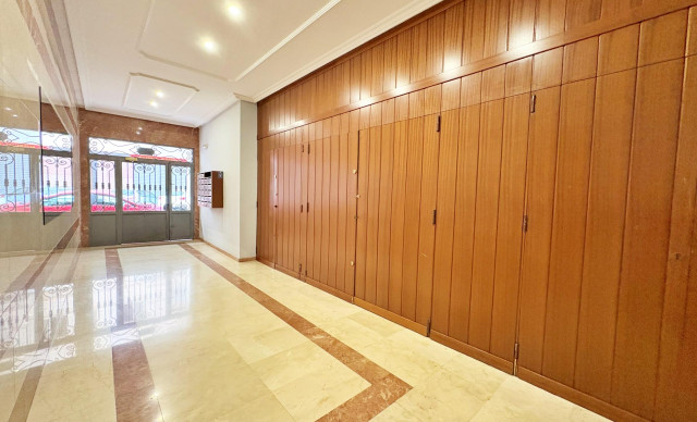 Venta - Piso - Elche - Corte Ingles