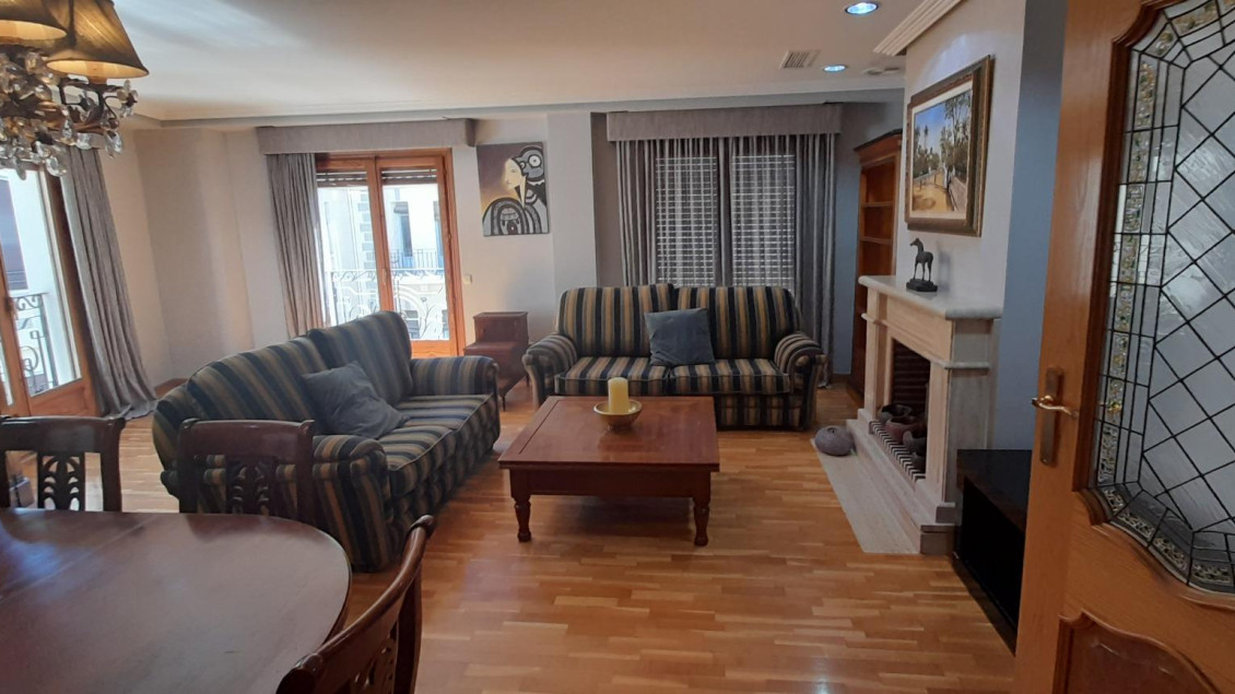 Alquiler a largo plazo - Piso - Elche - Centro