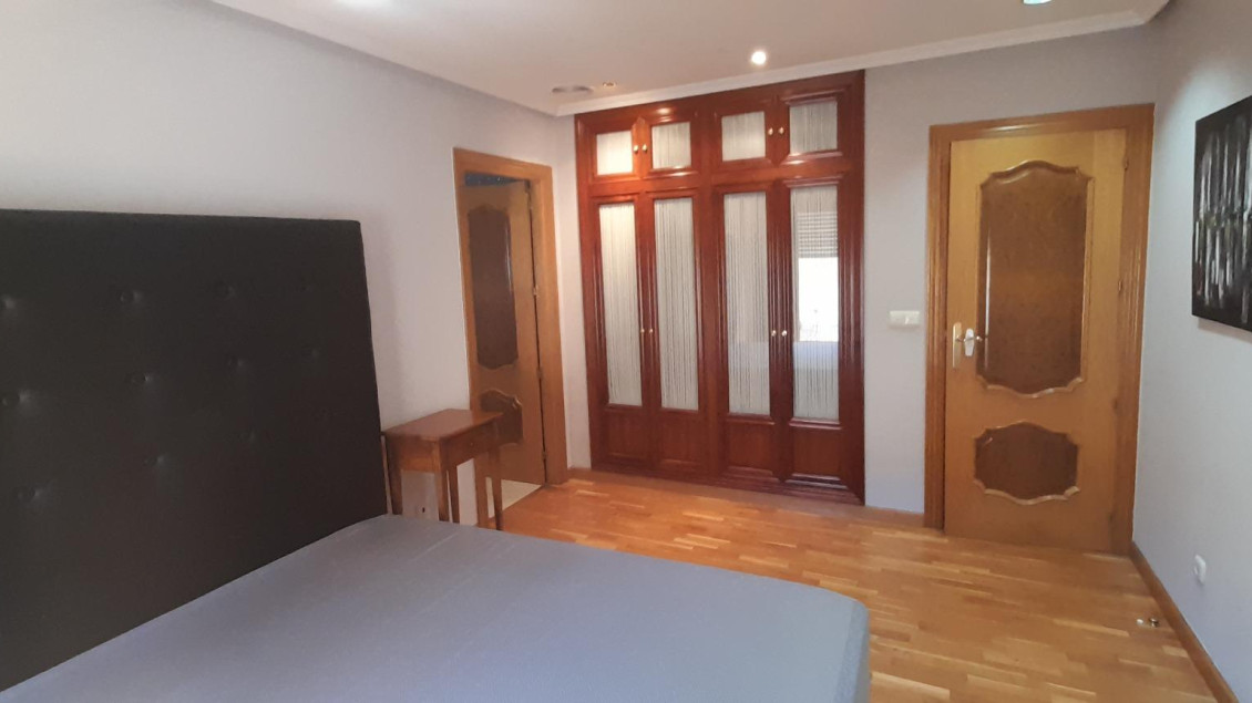 Alquiler a largo plazo - Piso - Elche - Centro