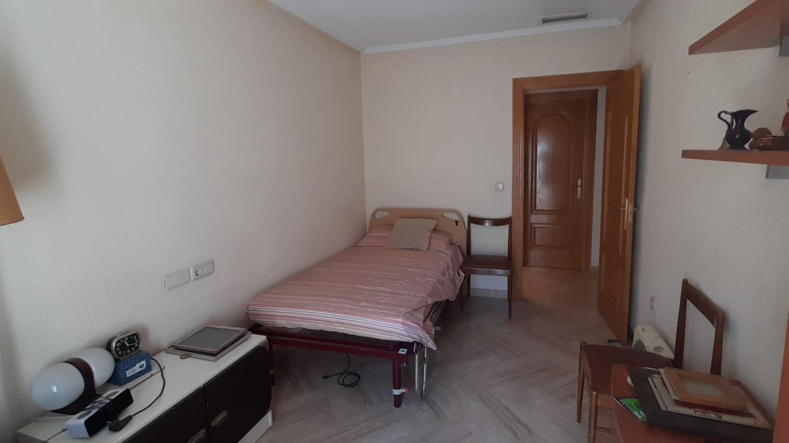 Alquiler a largo plazo - Piso - Elche - Centro