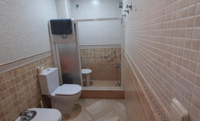 Alquiler a largo plazo - Piso - Elche - Centro