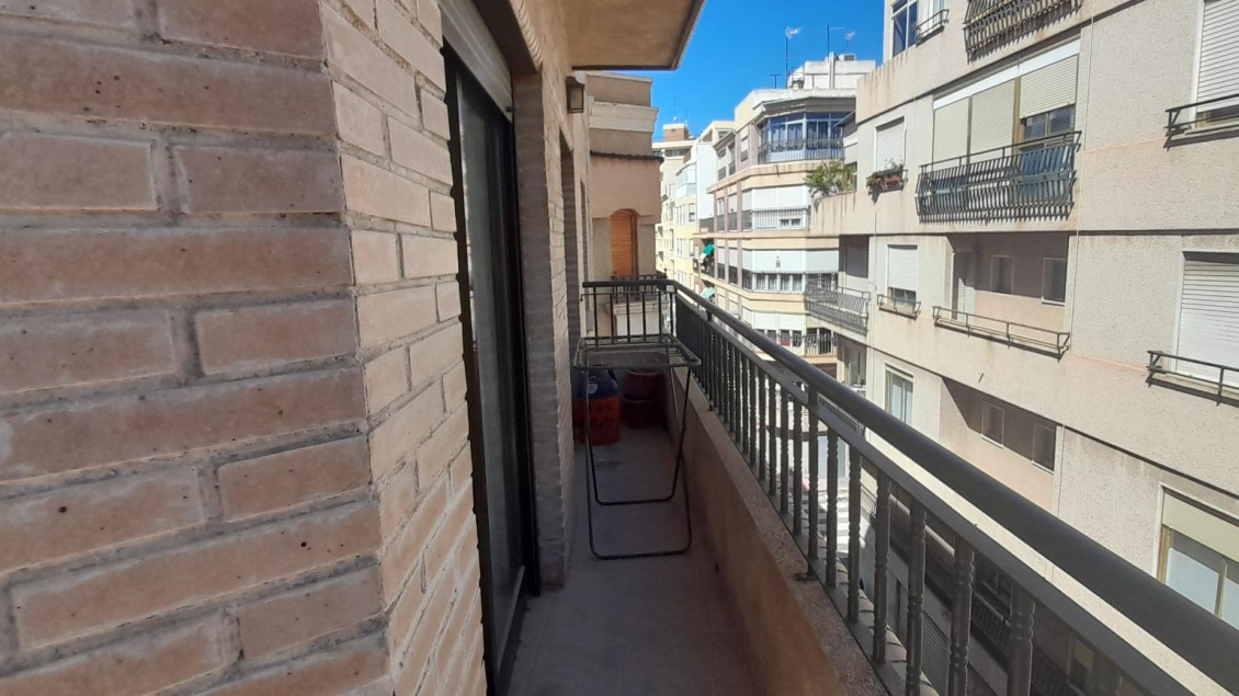 Alquiler a largo plazo - Piso - Elche - Centro