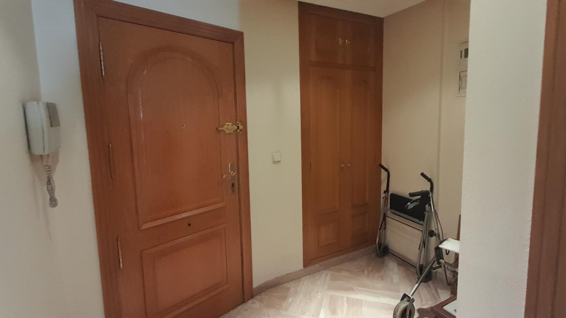 Alquiler a largo plazo - Piso - Elche - Centro