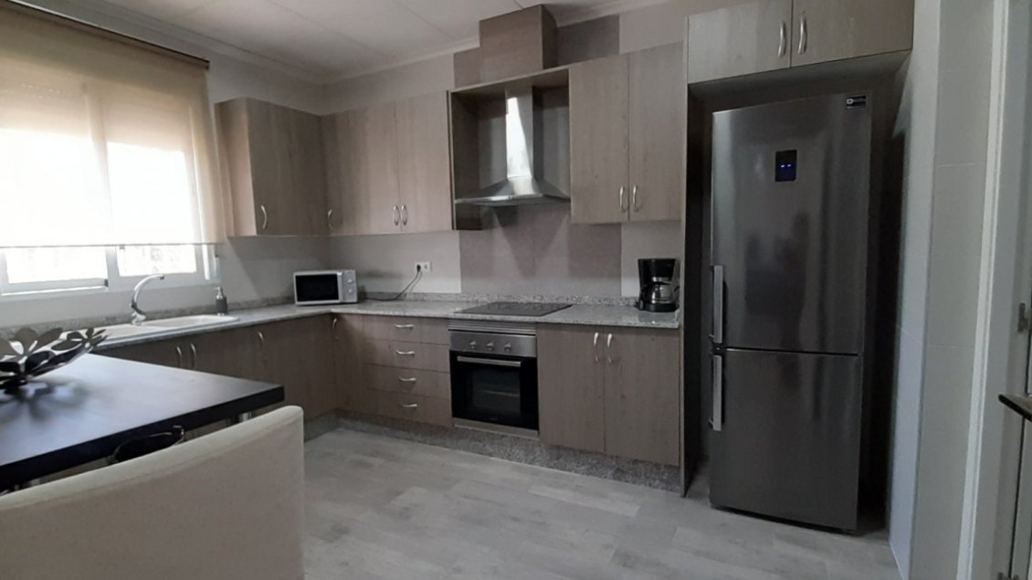 Alquiler a largo plazo - Chalet - Elche pedanias - Algoda