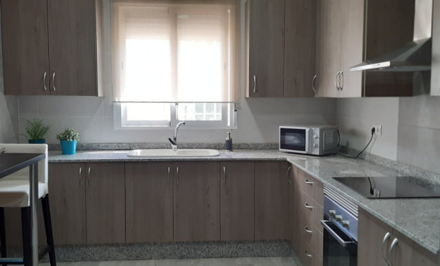 Alquiler a largo plazo - Chalet - Elche pedanias - Algoda