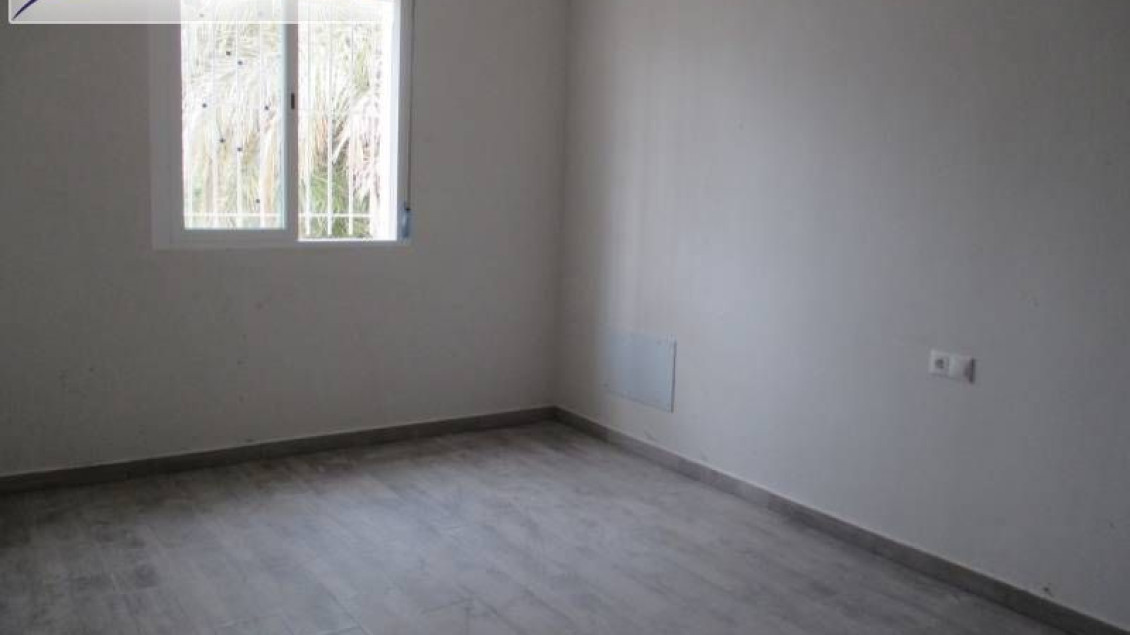 Alquiler a largo plazo - Chalet - Elche pedanias - Algoda