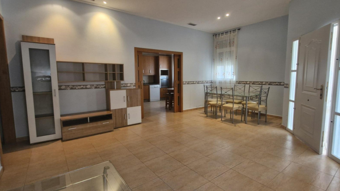 Alquiler a largo plazo - Planta baja - La hoya - La Hoya-Daimes-El Derramador