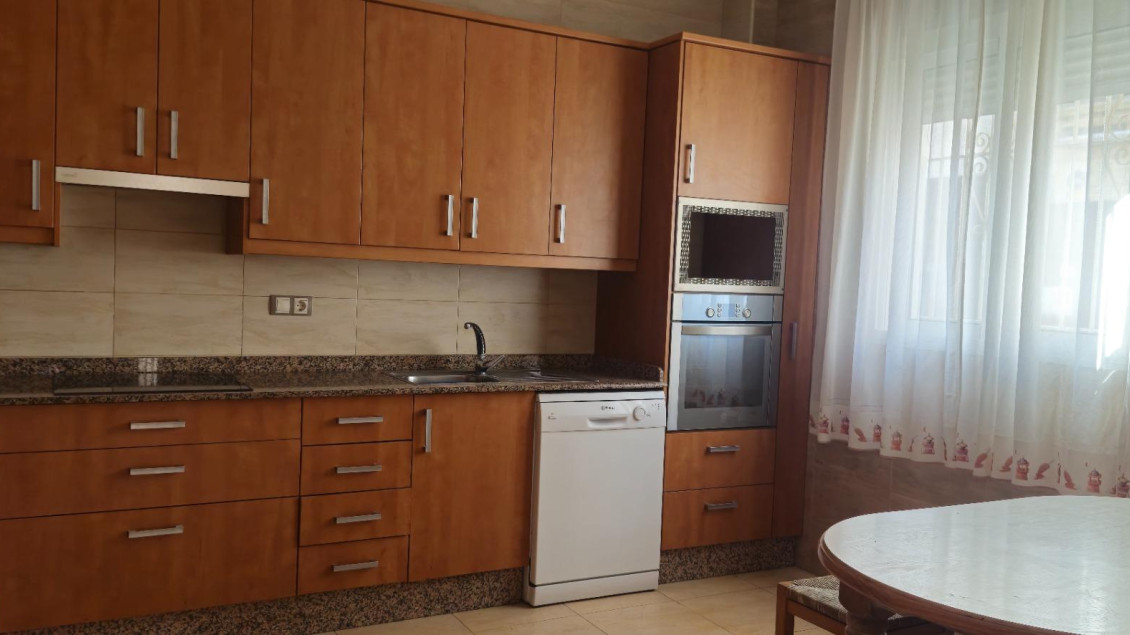 Alquiler a largo plazo - Planta baja - La hoya - La Hoya-Daimes-El Derramador