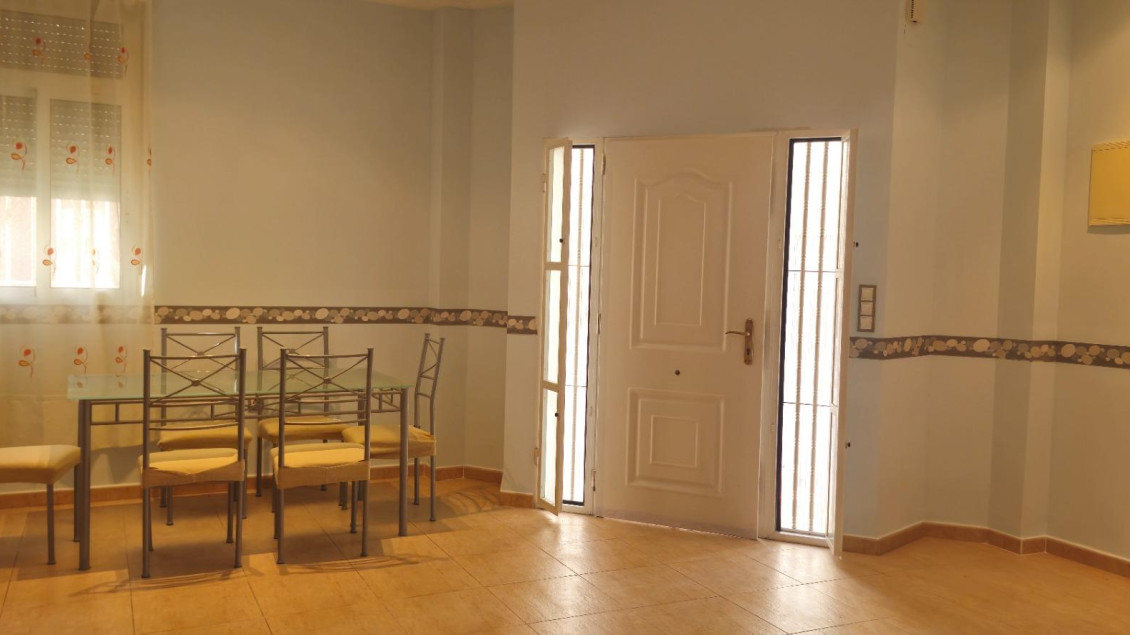 Alquiler a largo plazo - Planta baja - La hoya - La Hoya-Daimes-El Derramador