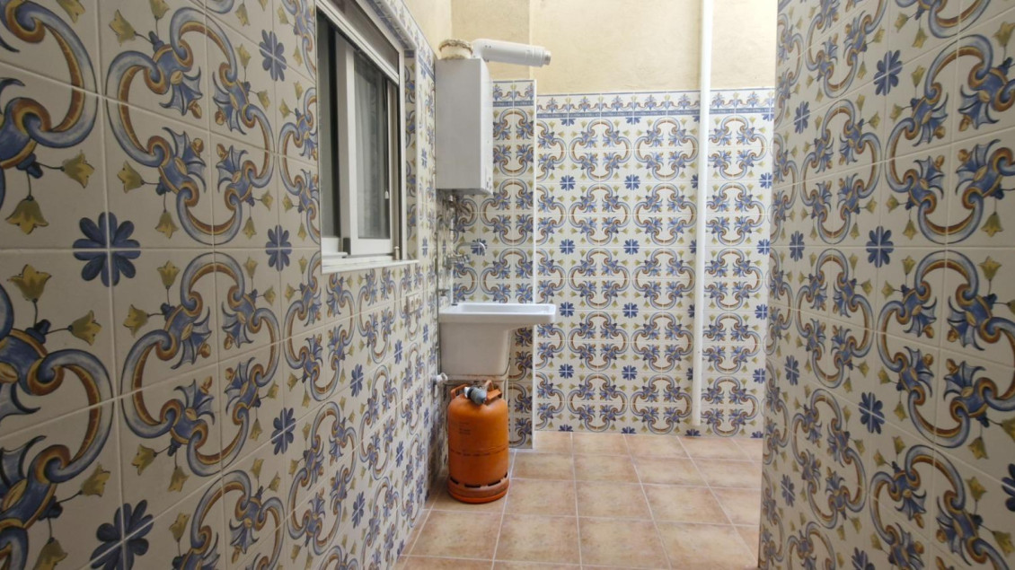 Alquiler a largo plazo - Planta baja - La hoya - La Hoya-Daimes-El Derramador