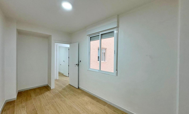 Revente - Piso - Elche - Corazon de Jesus