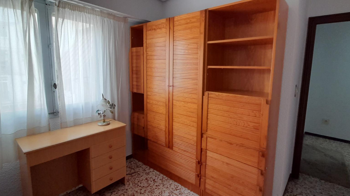 Alquiler a largo plazo - Piso - Elche - Plaza Crevillente-Juzgados