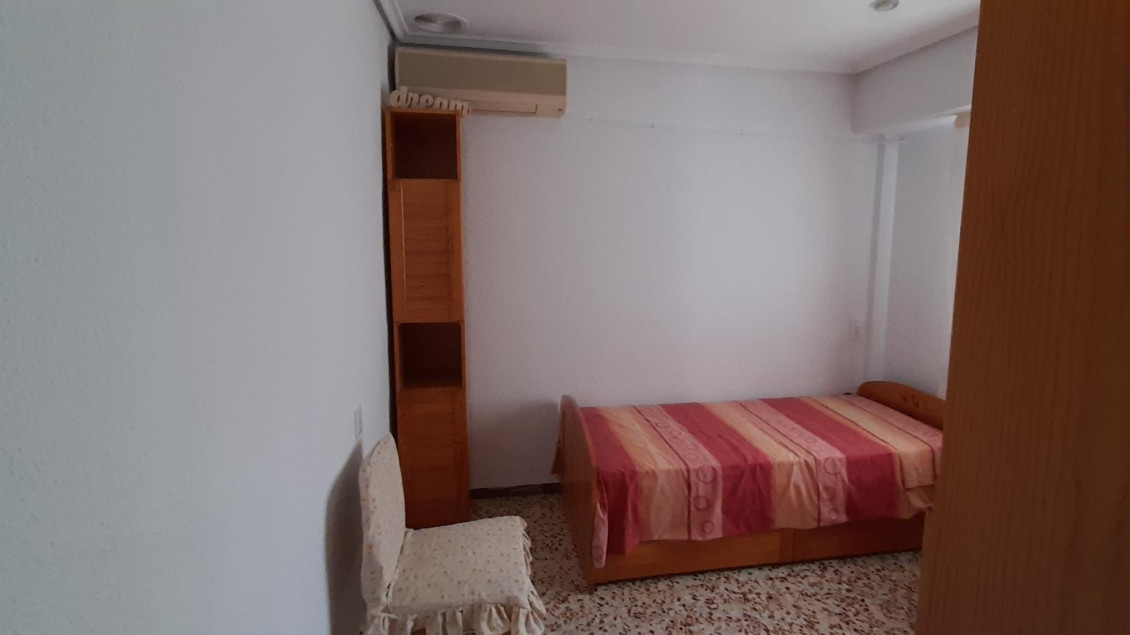 Alquiler a largo plazo - Piso - Elche - Plaza Crevillente-Juzgados