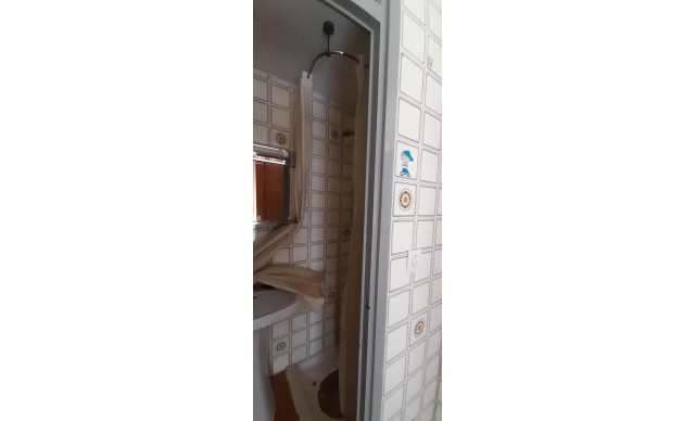 Alquiler a largo plazo - Piso - Elche - Plaza Crevillente-Juzgados