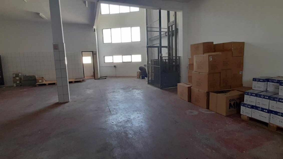 Revente - Nave industrial - Elche - Carrus