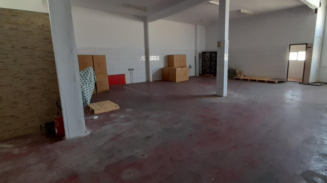 Revente - Nave industrial - Elche - Carrus