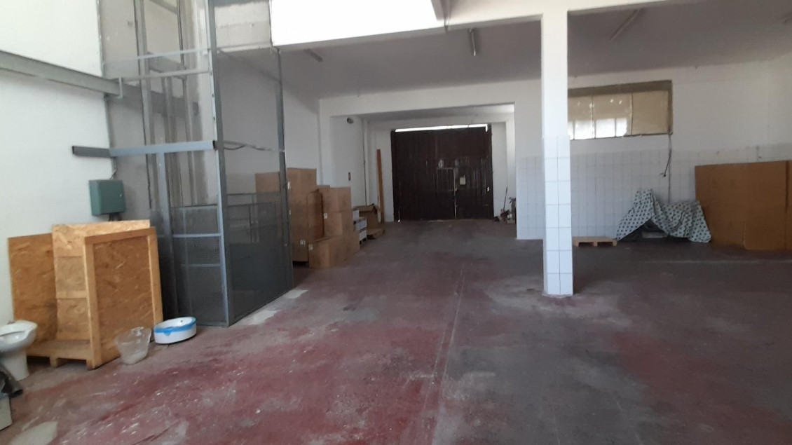 Revente - Nave industrial - Elche - Carrus