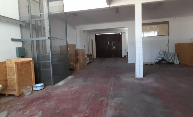 Revente - Nave industrial - Elche - Carrus